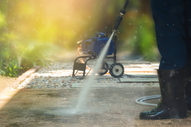 Best Roof Washing  in Richfield, WI